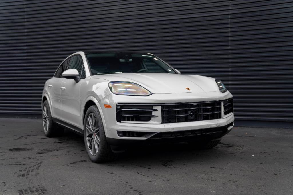 new 2025 Porsche Cayenne car, priced at $111,245