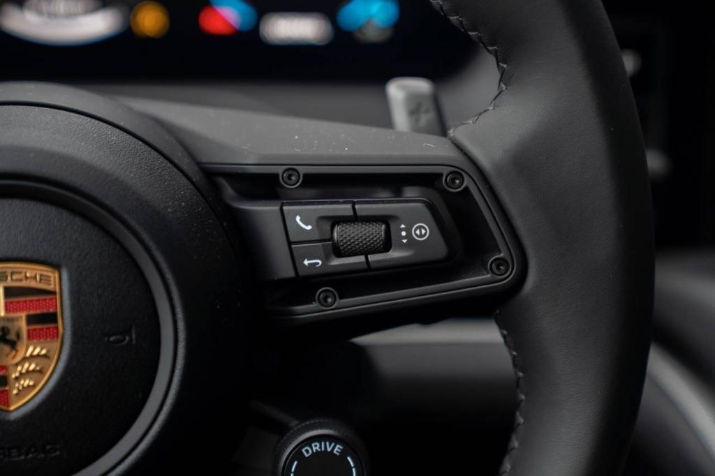 new 2025 Porsche Panamera car, priced at $131,585