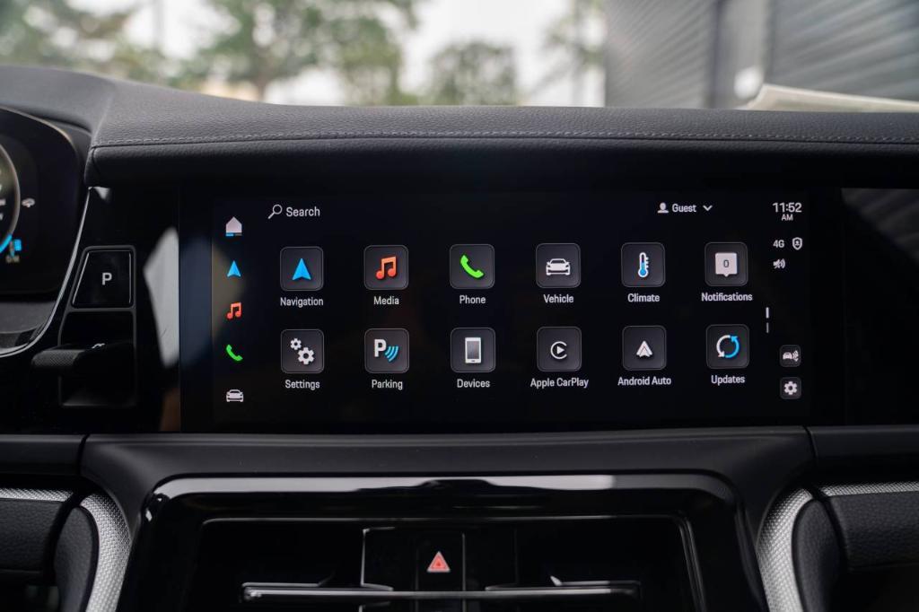 new 2025 Porsche Panamera car, priced at $131,585