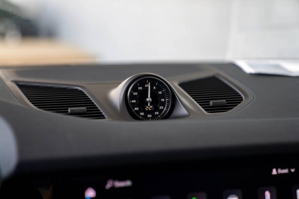 new 2025 Porsche Cayenne car, priced at $108,925