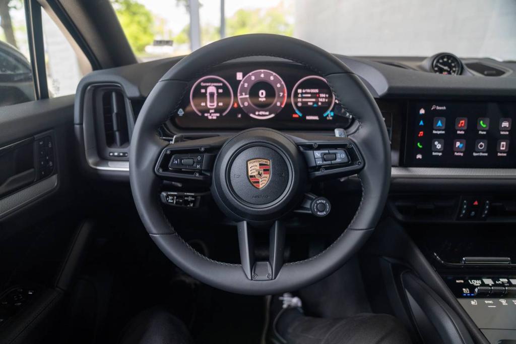 new 2025 Porsche Cayenne car, priced at $108,925