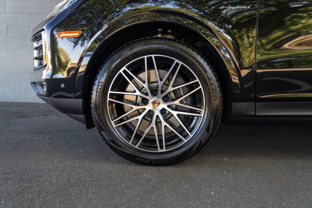 new 2026 Porsche Cayenne car, priced at $117,490