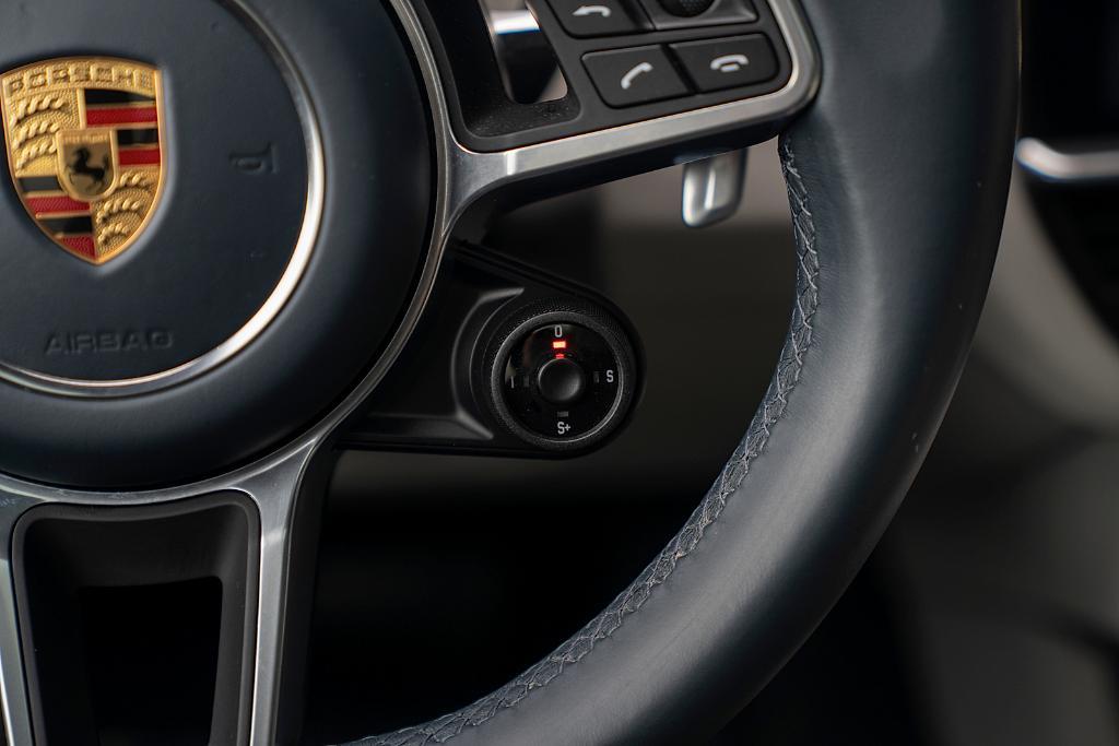 used 2022 Porsche Cayenne car, priced at $69,900