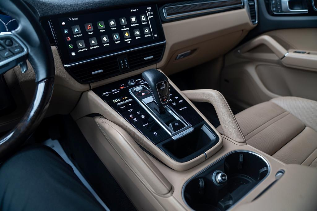 used 2022 Porsche Cayenne car, priced at $63,499