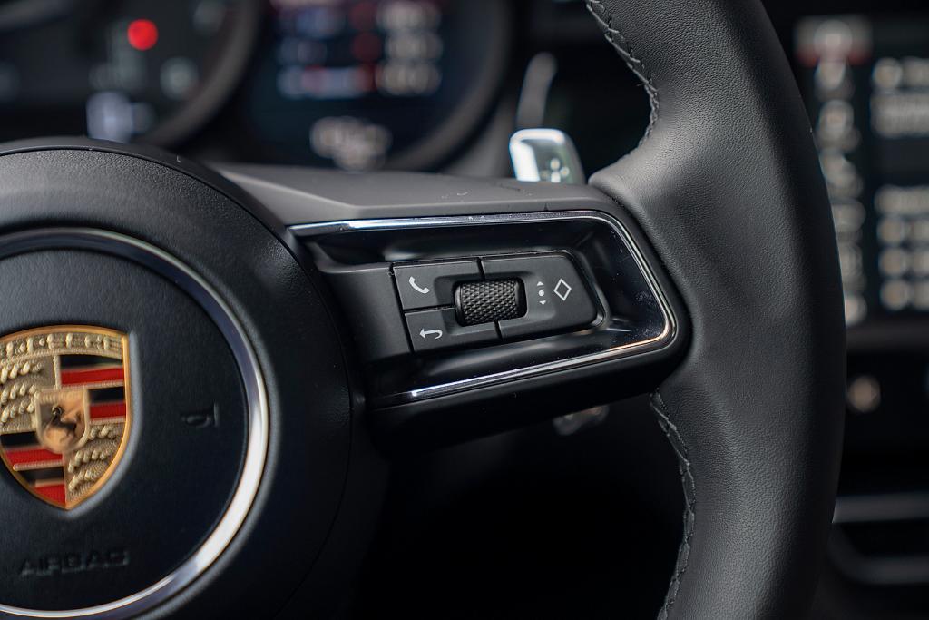 used 2025 Porsche Macan car, priced at $68,900