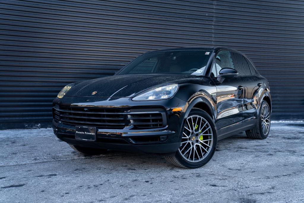 used 2022 Porsche Cayenne E-Hybrid car, priced at $71,900