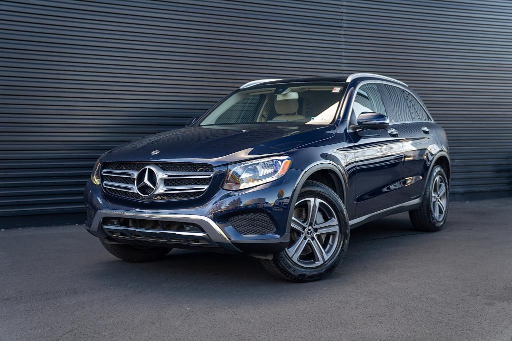 used 2019 Mercedes-Benz GLC 300 car, priced at $21,900