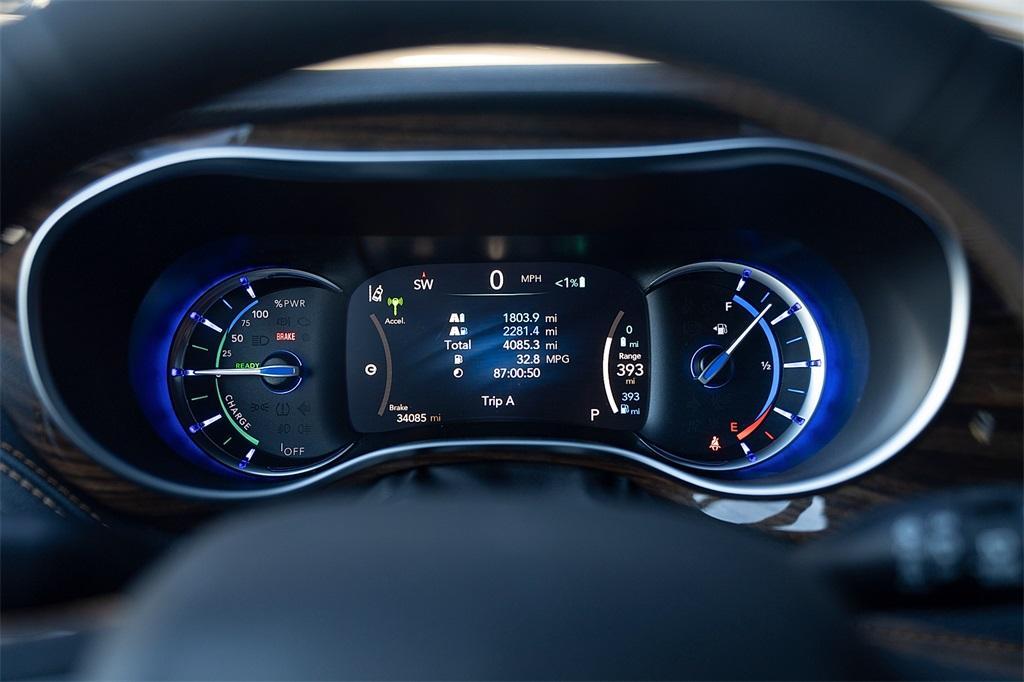 used 2022 Chrysler Pacifica Hybrid car, priced at $32,900