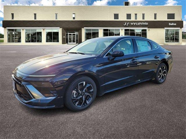 new 2025 Hyundai Sonata car, priced at $30,935