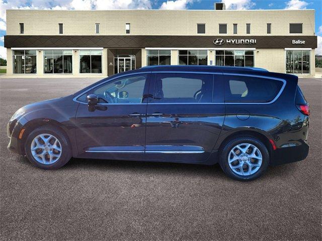 used 2020 Chrysler Pacifica car, priced at $16,777