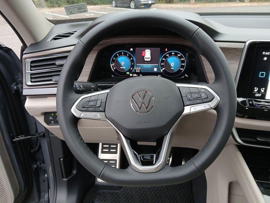 new 2026 Volkswagen Atlas car, priced at $54,331