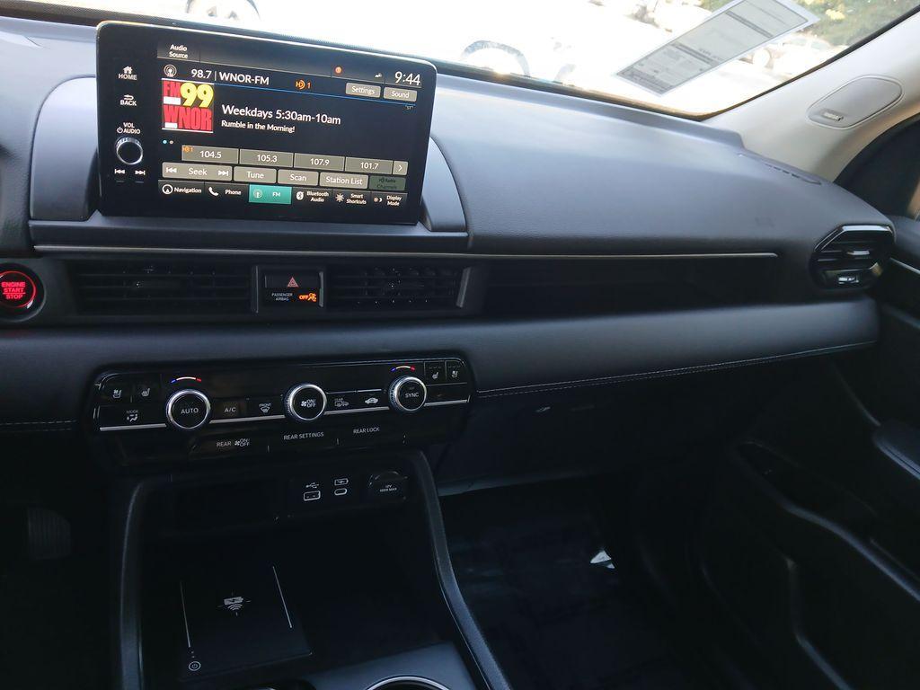 used 2023 Honda Pilot car, priced at $42,000