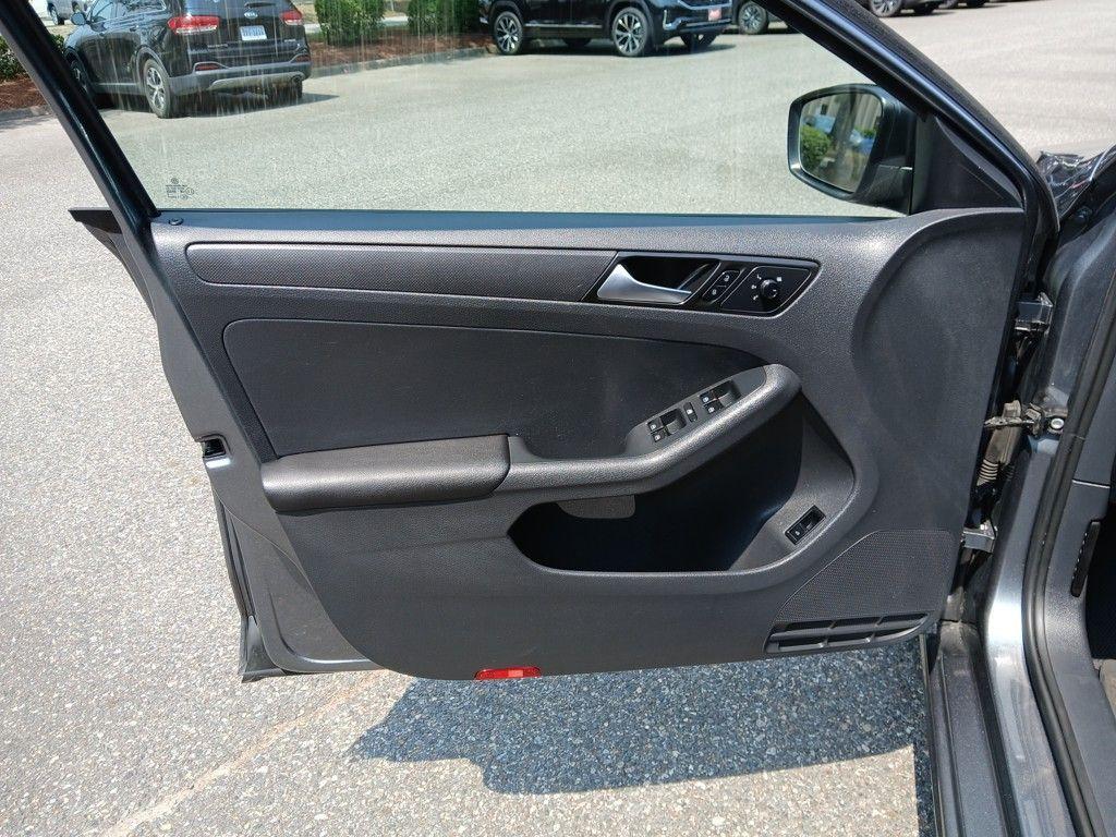 used 2016 Volkswagen Jetta car, priced at $11,383
