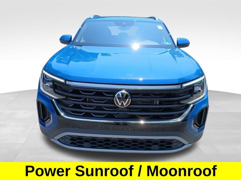 used 2025 Volkswagen Atlas Cross Sport car, priced at $43,915