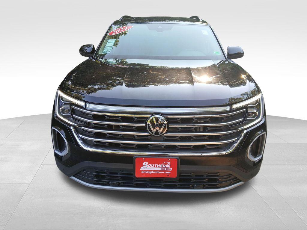 used 2024 Volkswagen Atlas car, priced at $36,000