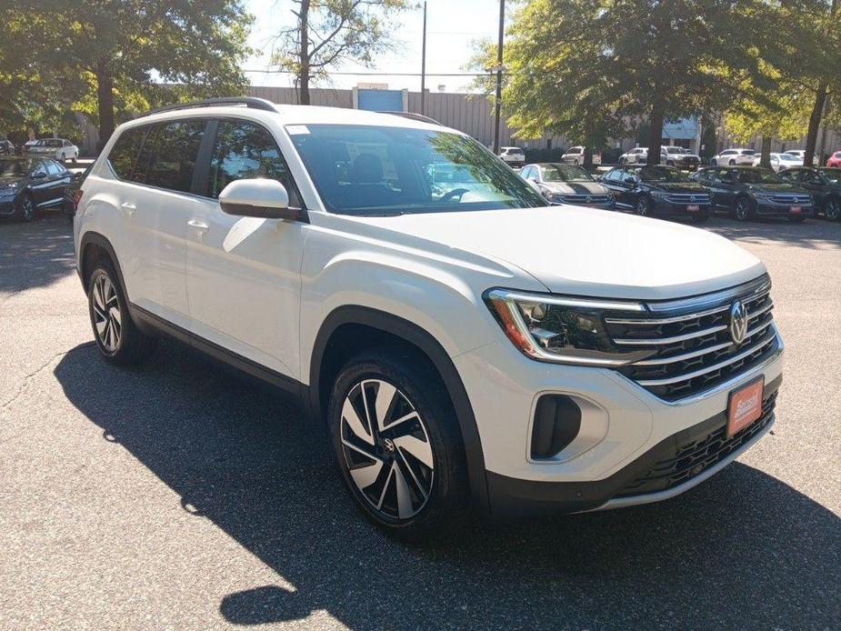 new 2024 Volkswagen Atlas car, priced at $41,093