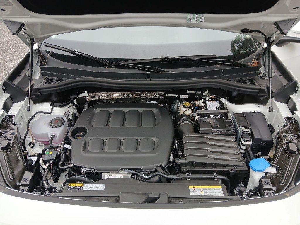 new 2025 Volkswagen Tiguan car, priced at $31,811