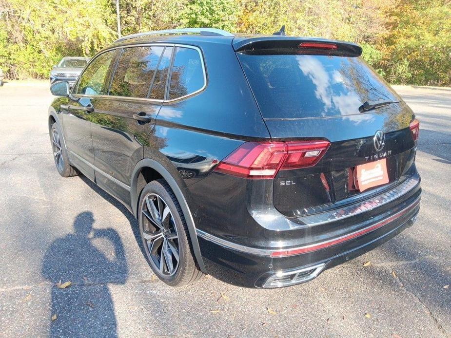 new 2024 Volkswagen Tiguan car, priced at $38,141