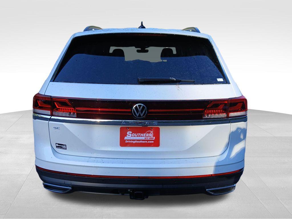 new 2026 Volkswagen Atlas car, priced at $46,524