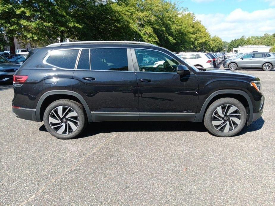 new 2024 Volkswagen Atlas car, priced at $45,604