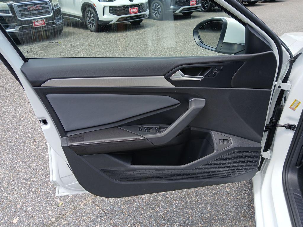 new 2025 Volkswagen Jetta car, priced at $27,589