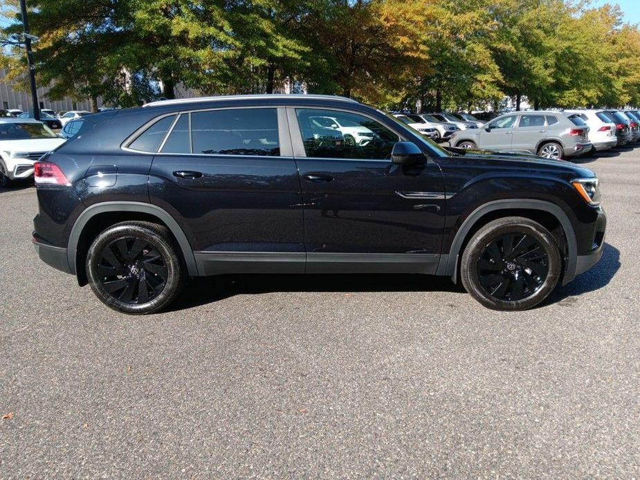 new 2025 Volkswagen Atlas Cross Sport car, priced at $46,373