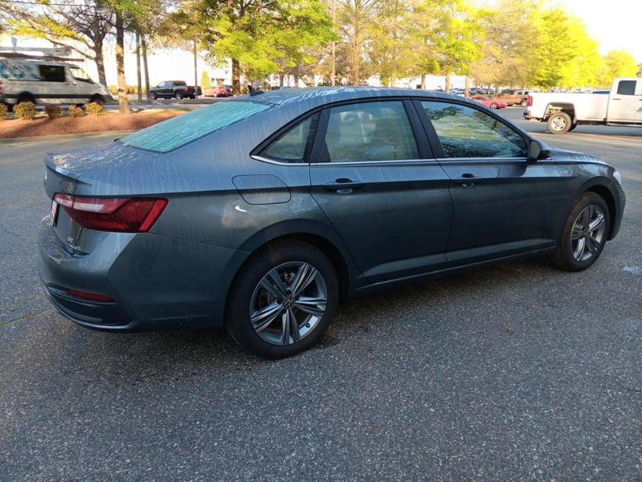 new 2024 Volkswagen Jetta car, priced at $25,790