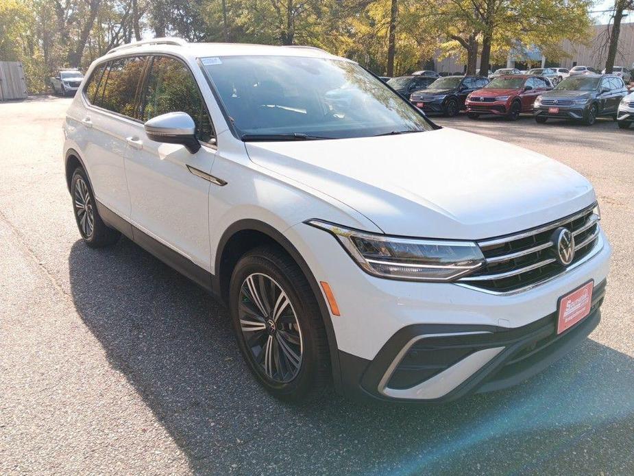 new 2024 Volkswagen Tiguan car, priced at $30,743