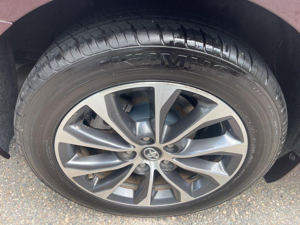 used 2018 Toyota Avalon car, priced at $23,799