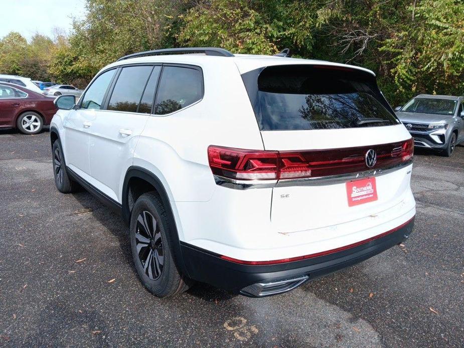 new 2025 Volkswagen Atlas car, priced at $40,052