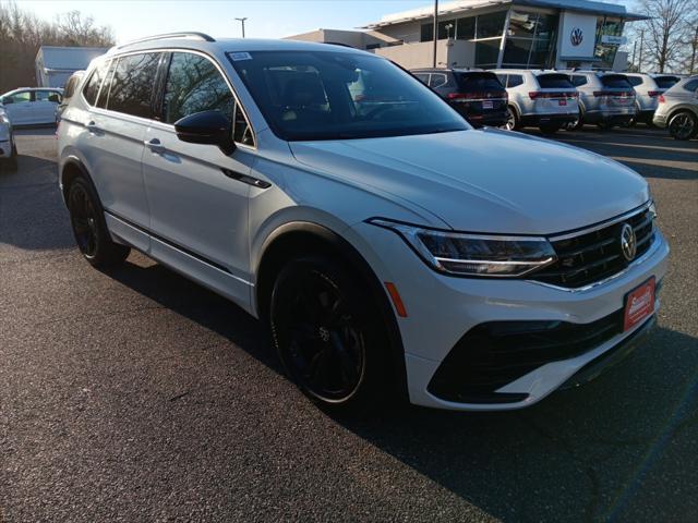 new 2024 Volkswagen Tiguan car, priced at $33,669