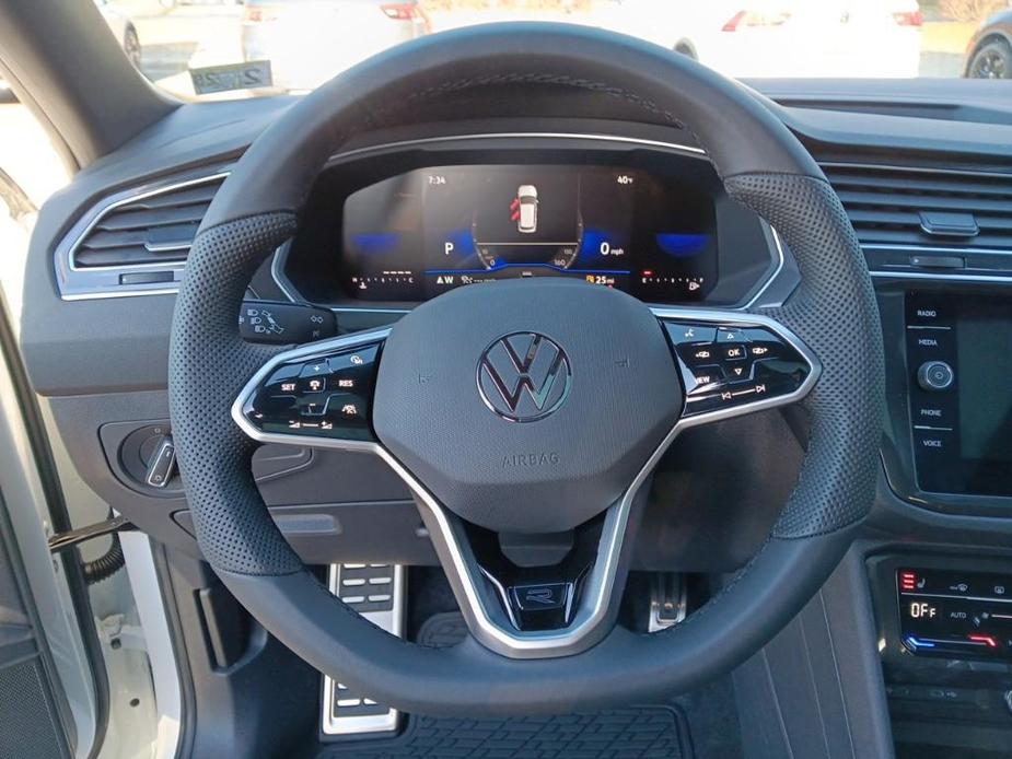 new 2024 Volkswagen Tiguan car, priced at $34,669