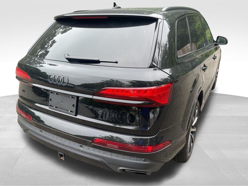 used 2025 Audi Q7 car, priced at $54,505