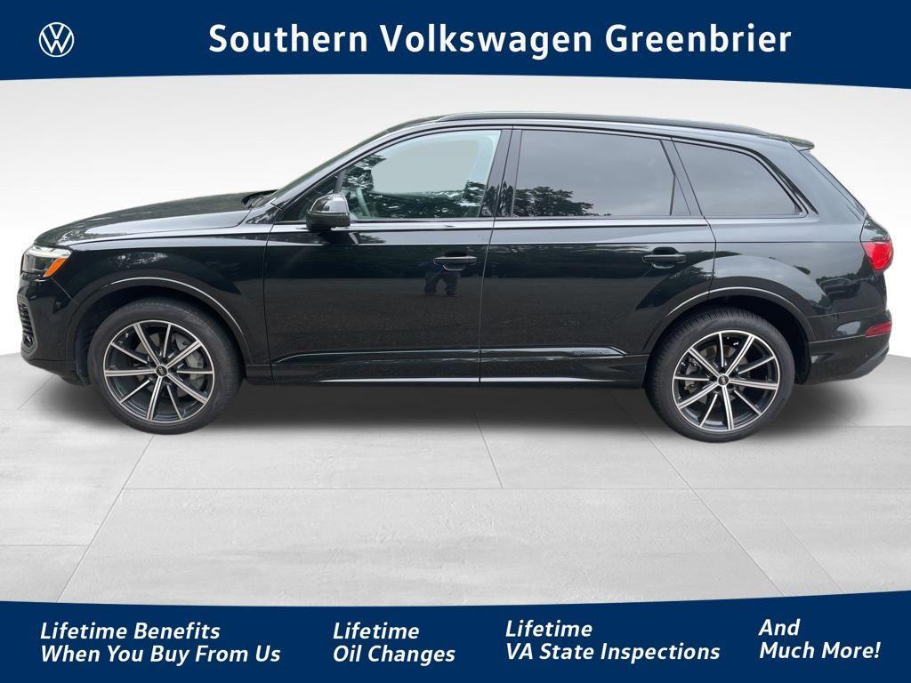 used 2025 Audi Q7 car, priced at $51,755