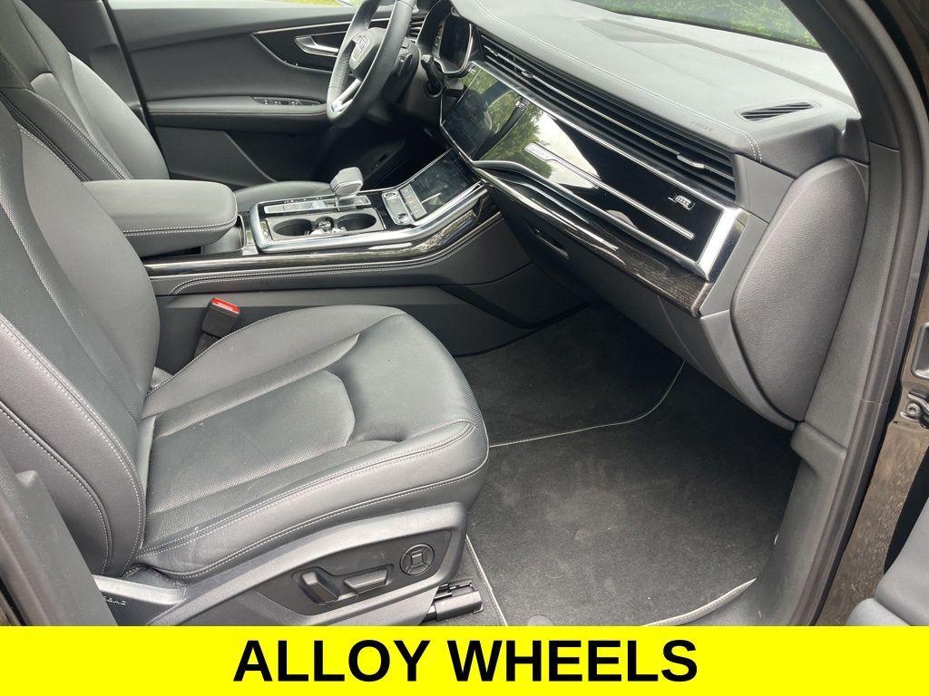 used 2025 Audi Q7 car, priced at $56,050