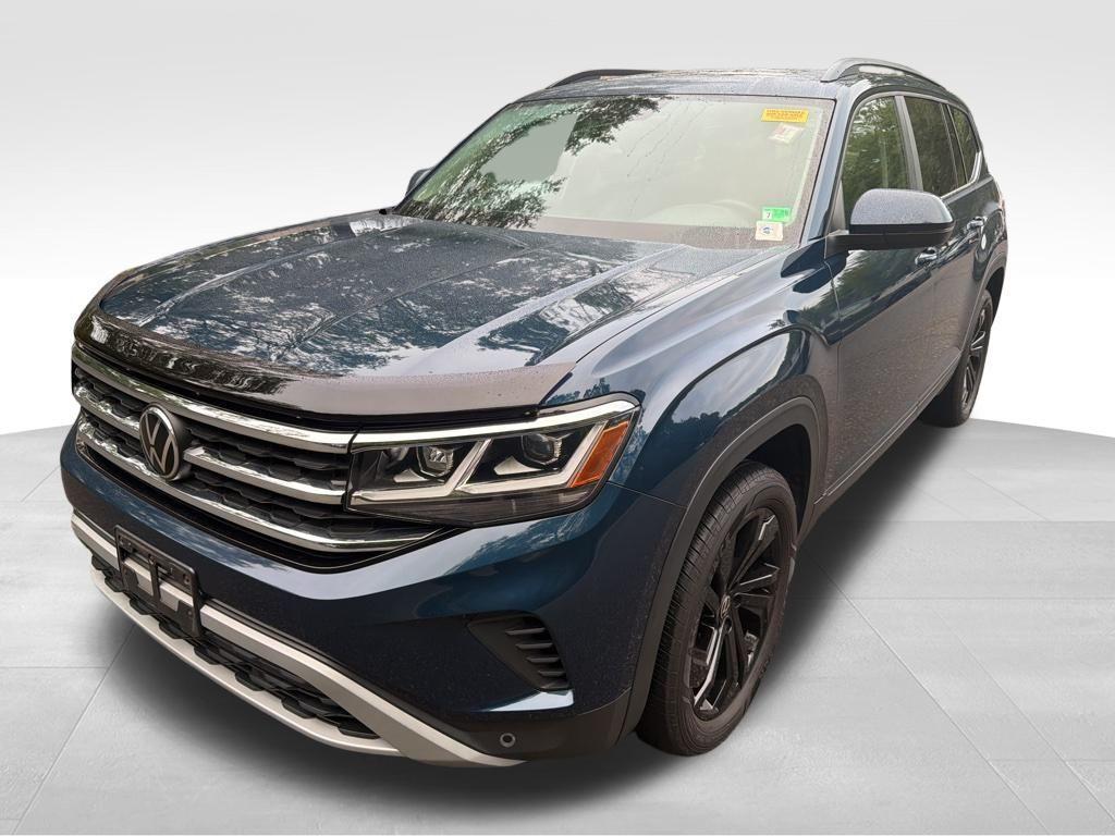 used 2022 Volkswagen Atlas car, priced at $30,000