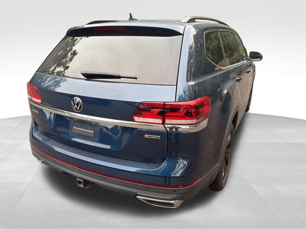 used 2022 Volkswagen Atlas car, priced at $30,000