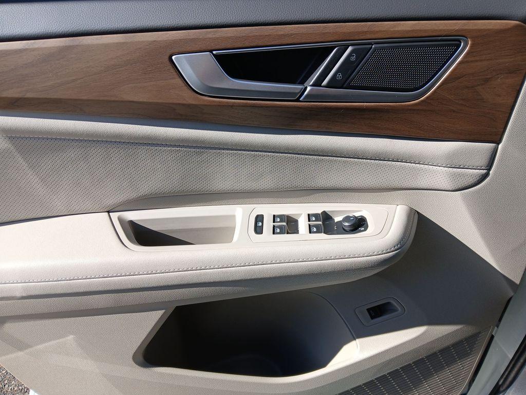 new 2026 Volkswagen Atlas car, priced at $45,907