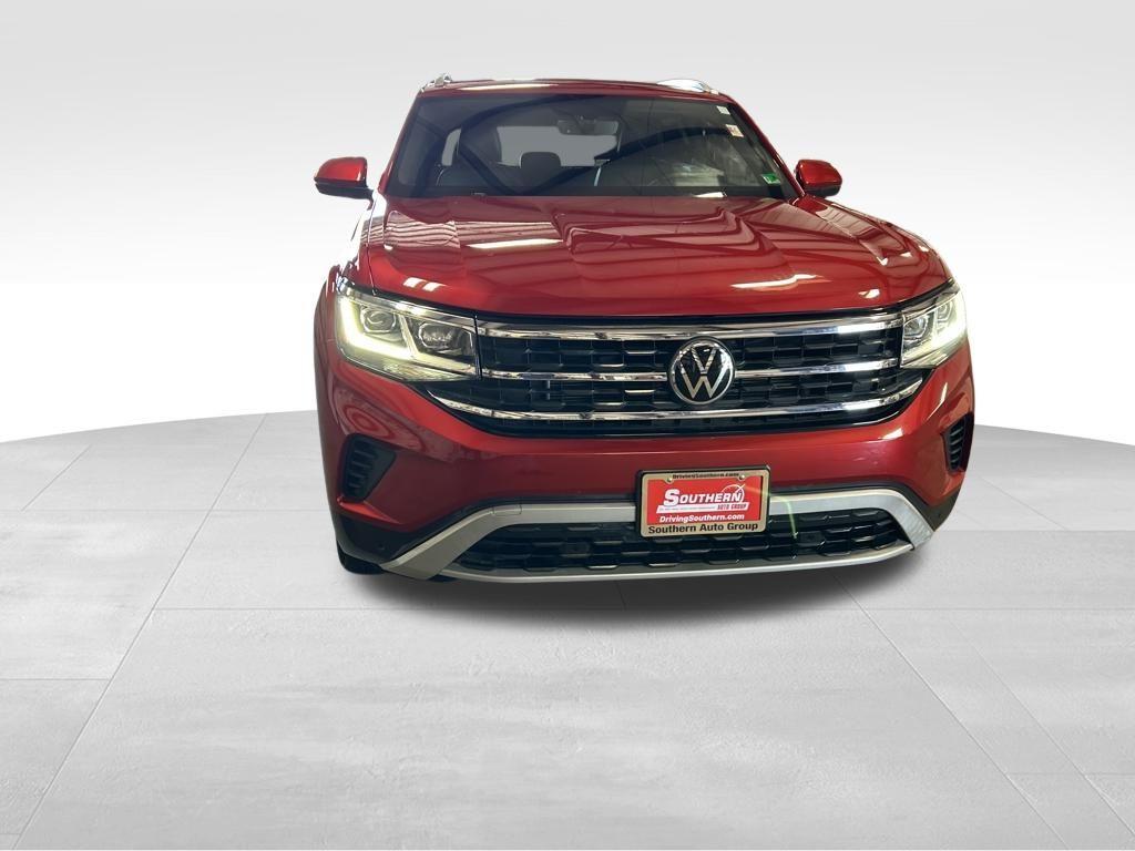 used 2022 Volkswagen Atlas Cross Sport car, priced at $31,995