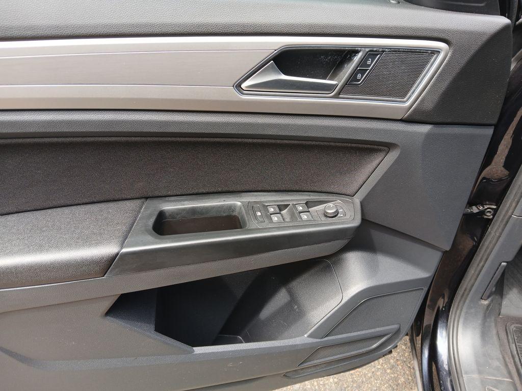 used 2018 Volkswagen Atlas car, priced at $15,500