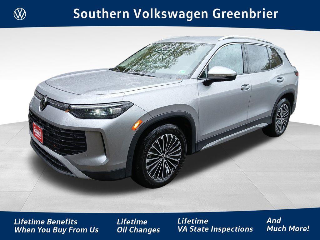 new 2026 Volkswagen Tiguan car, priced at $32,876