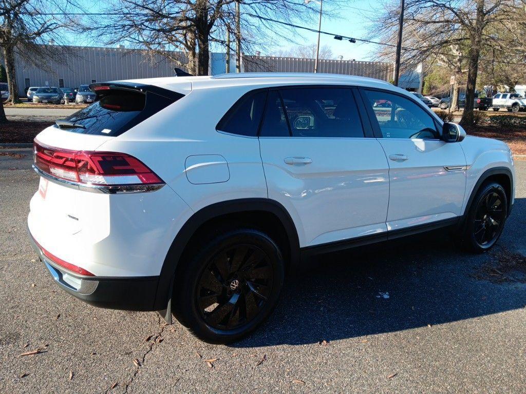 new 2025 Volkswagen Atlas Cross Sport car, priced at $44,141