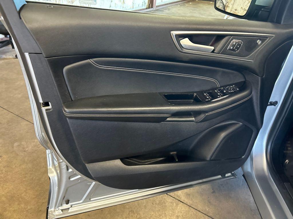 used 2020 Ford Edge car, priced at $17,299