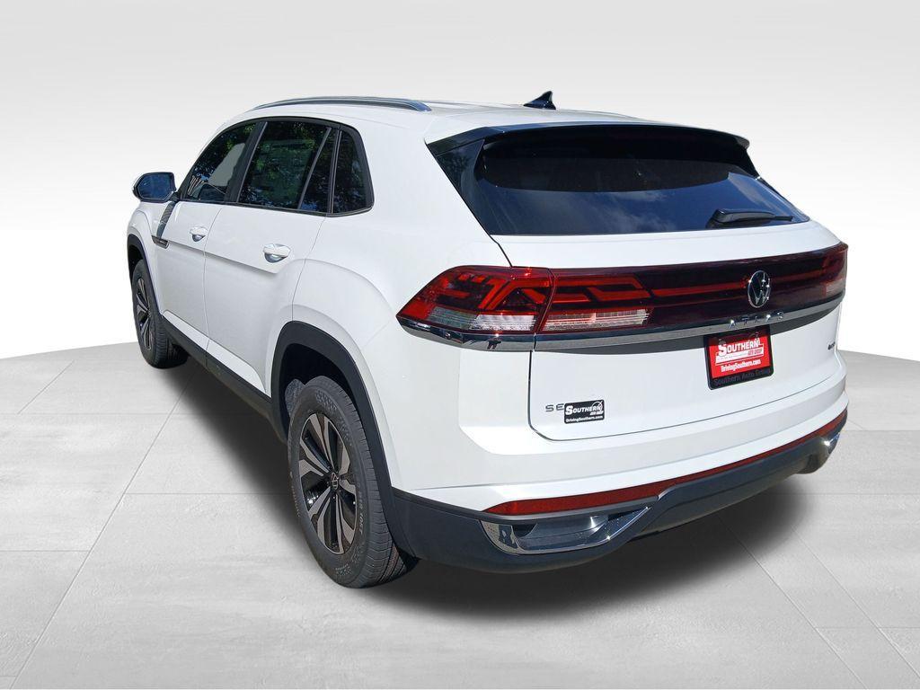 new 2026 Volkswagen Atlas Cross Sport car, priced at $41,762