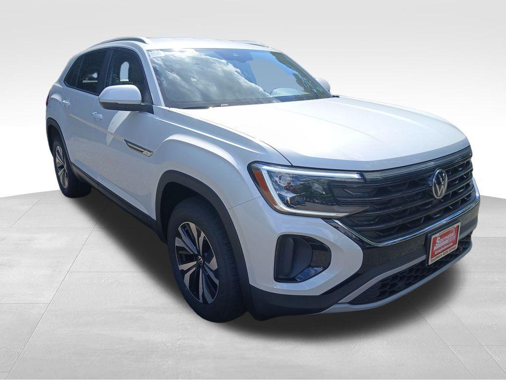 new 2026 Volkswagen Atlas Cross Sport car, priced at $41,762
