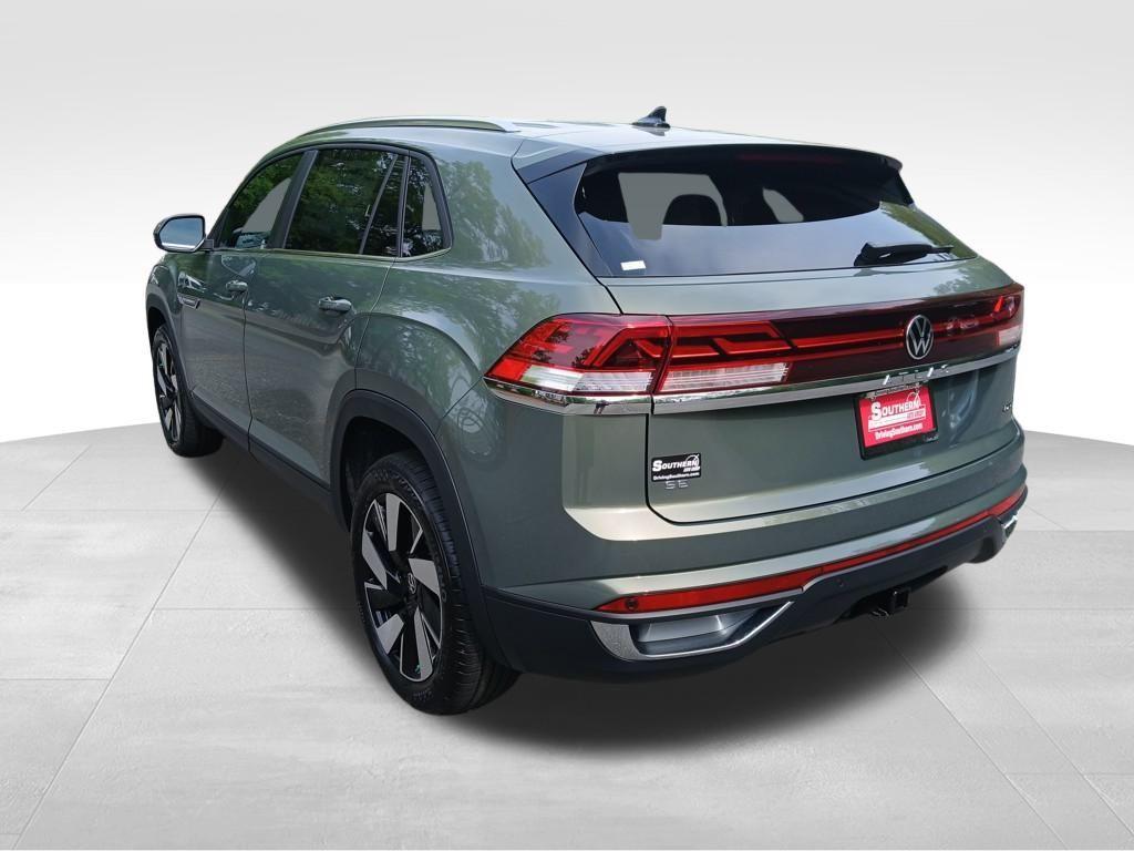 new 2025 Volkswagen Atlas Cross Sport car, priced at $40,905