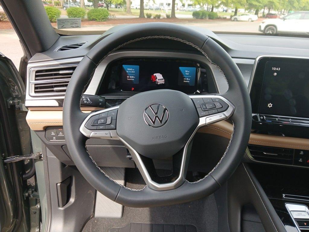 new 2025 Volkswagen Atlas Cross Sport car, priced at $42,405