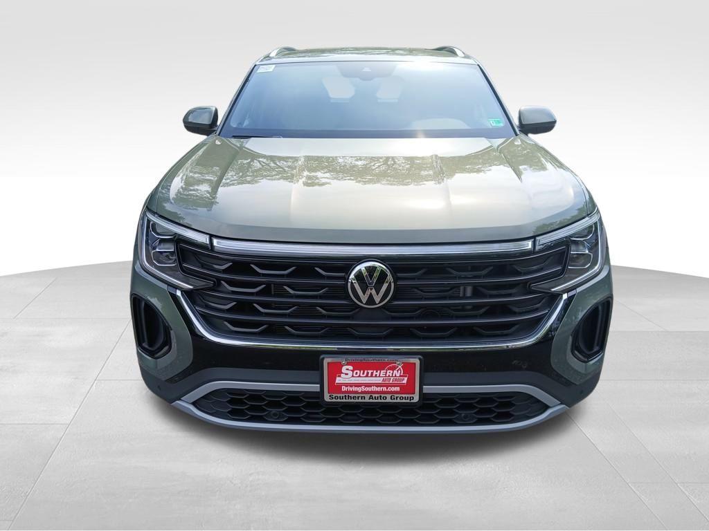 new 2025 Volkswagen Atlas Cross Sport car, priced at $42,905