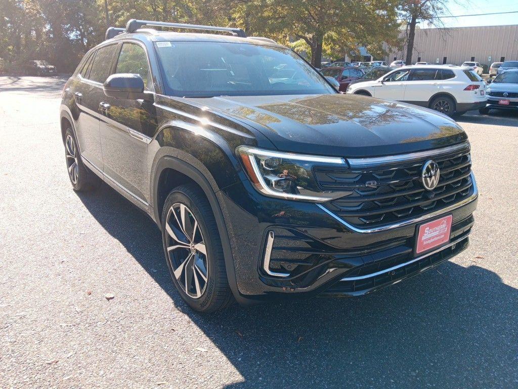 new 2025 Volkswagen Atlas Cross Sport car, priced at $53,901