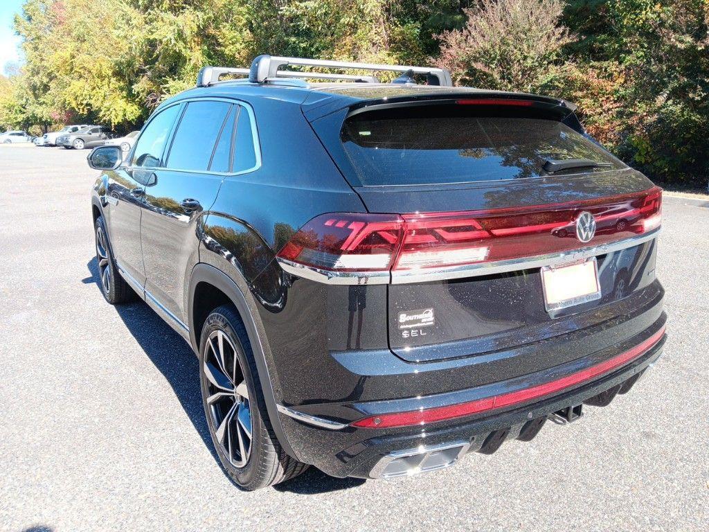 new 2025 Volkswagen Atlas Cross Sport car, priced at $53,901